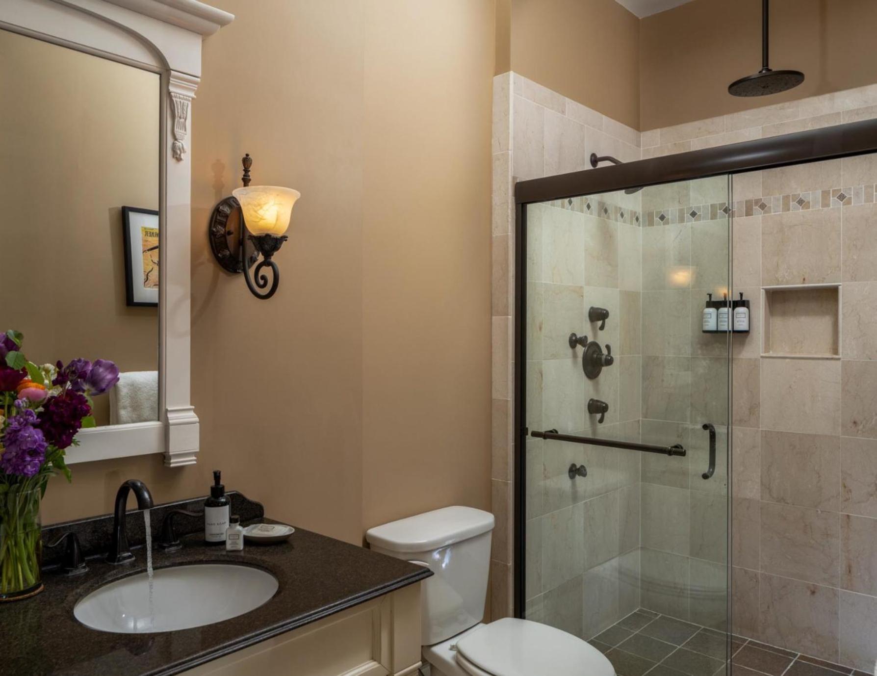 Landmark Inn Cooperstown Bagian luar foto