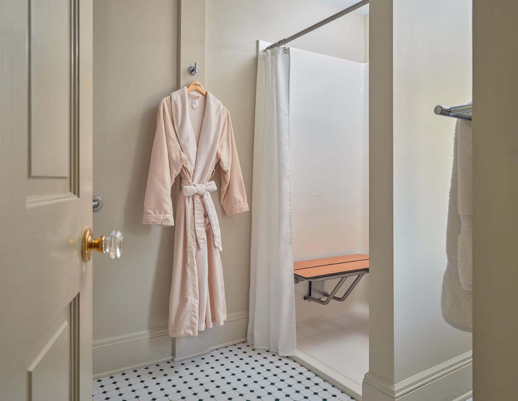 Landmark Inn Cooperstown Bagian luar foto